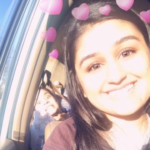 Meet your Posher, Anisha